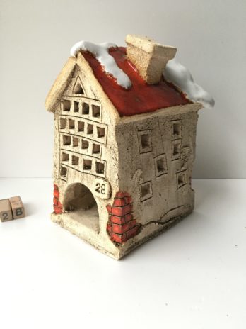 swiecznik_domek_ceramiczny