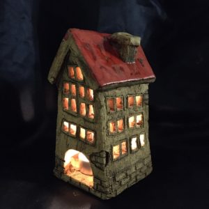 swiecznik-domek-ceramiczny